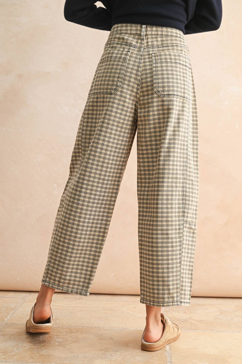 Mini Checkered Barrel Pants