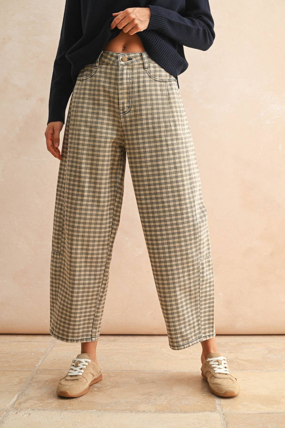 Mini Checkered Barrel Pants