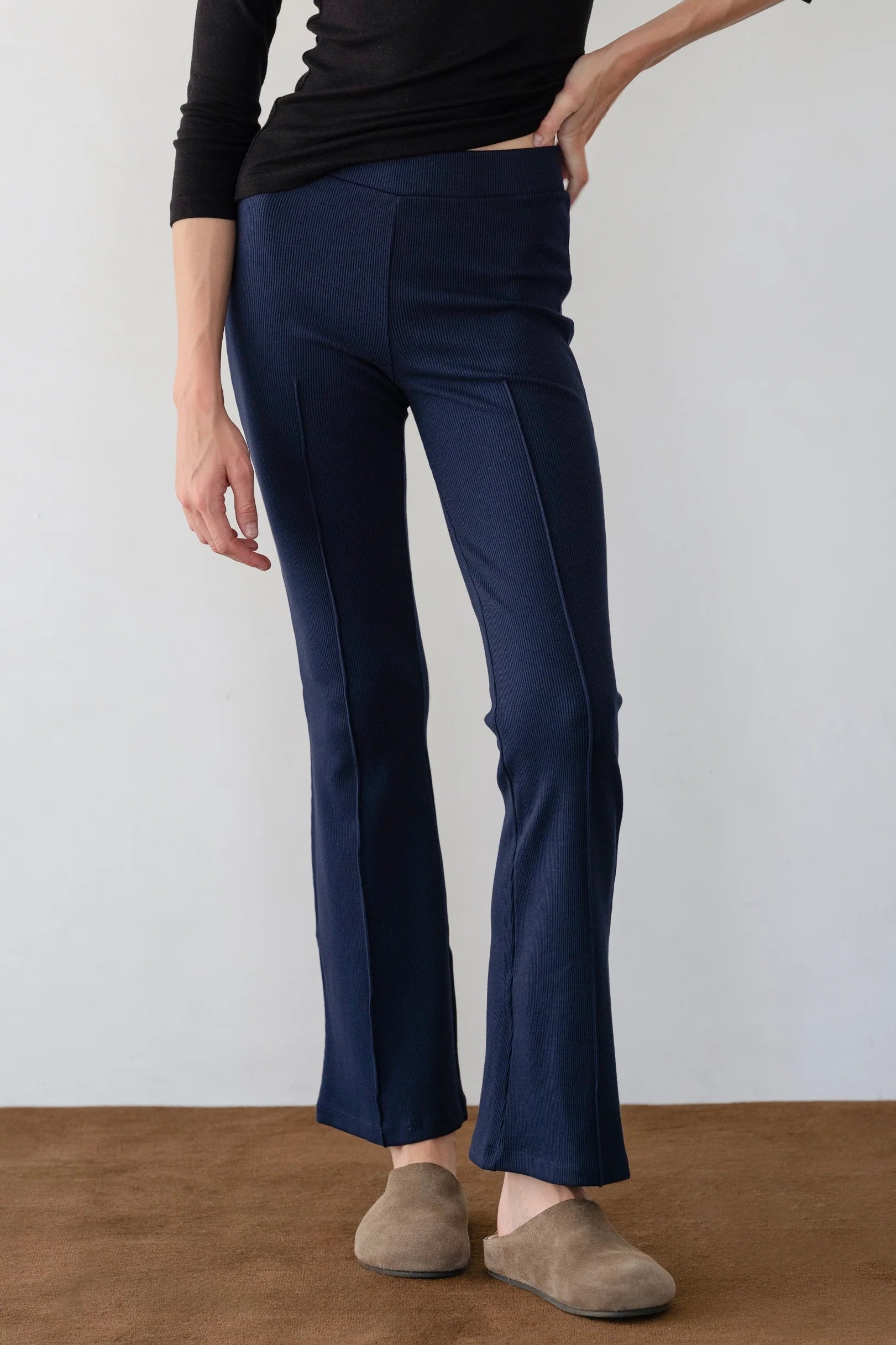 Donni The Rib Kick Flare Navy