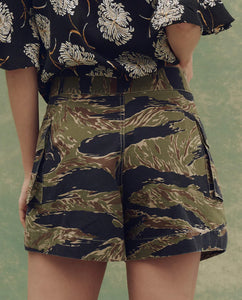 The Great Cargo Fatigue Short
